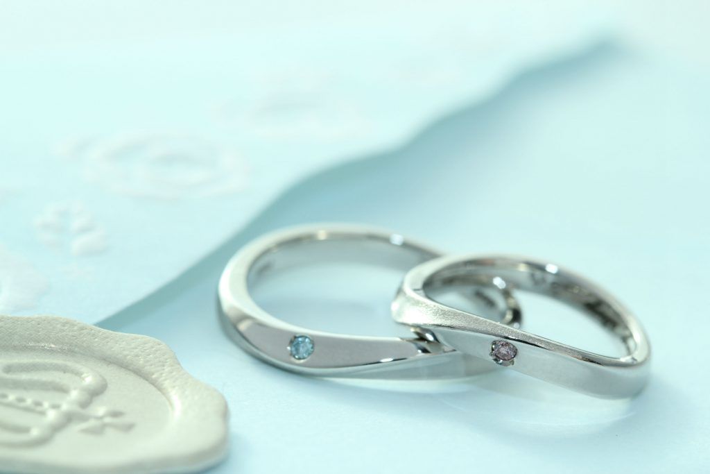PT900・K18ウェーブリング | 婚約指輪、結婚指輪のオーダーメイドの 