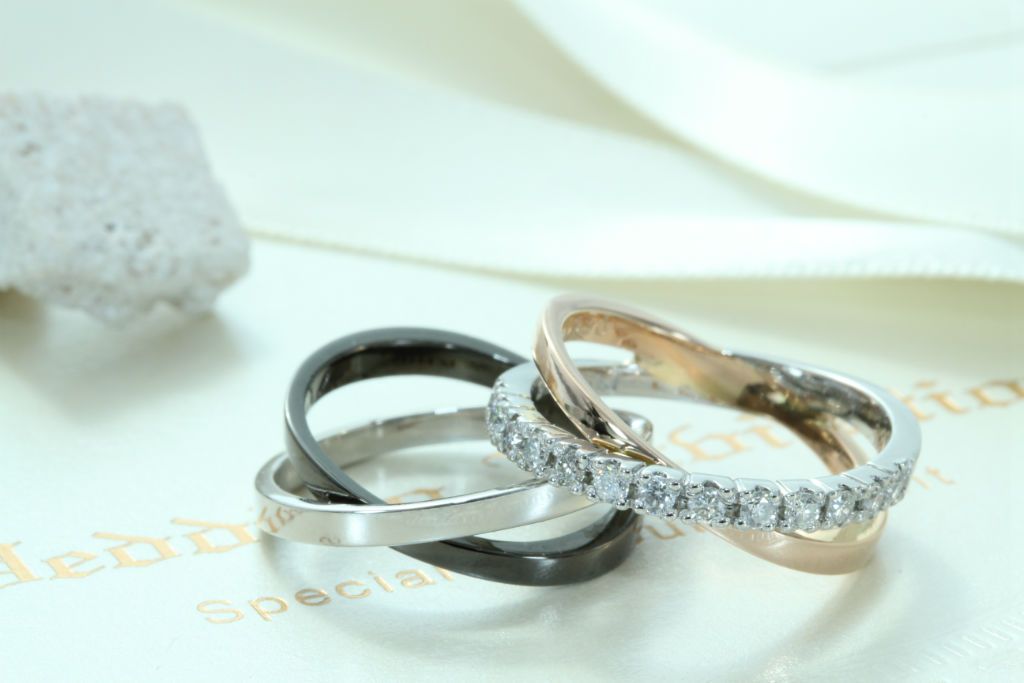 PT900・K18クロスダイヤリング | 婚約指輪、結婚指輪のオーダーメイド ...